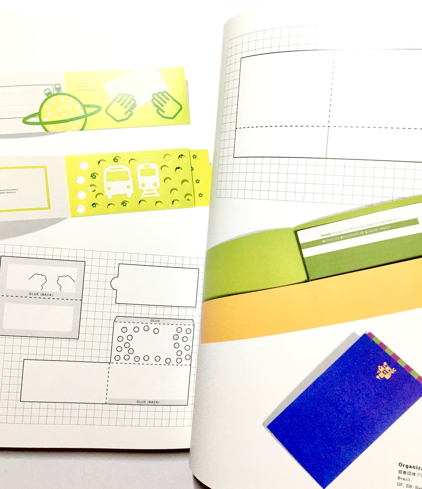 New encyclopedia of paper-folding designs: Effective Techniques for Folding Direct Mail, Announcements, Invitation Cards and more +CD