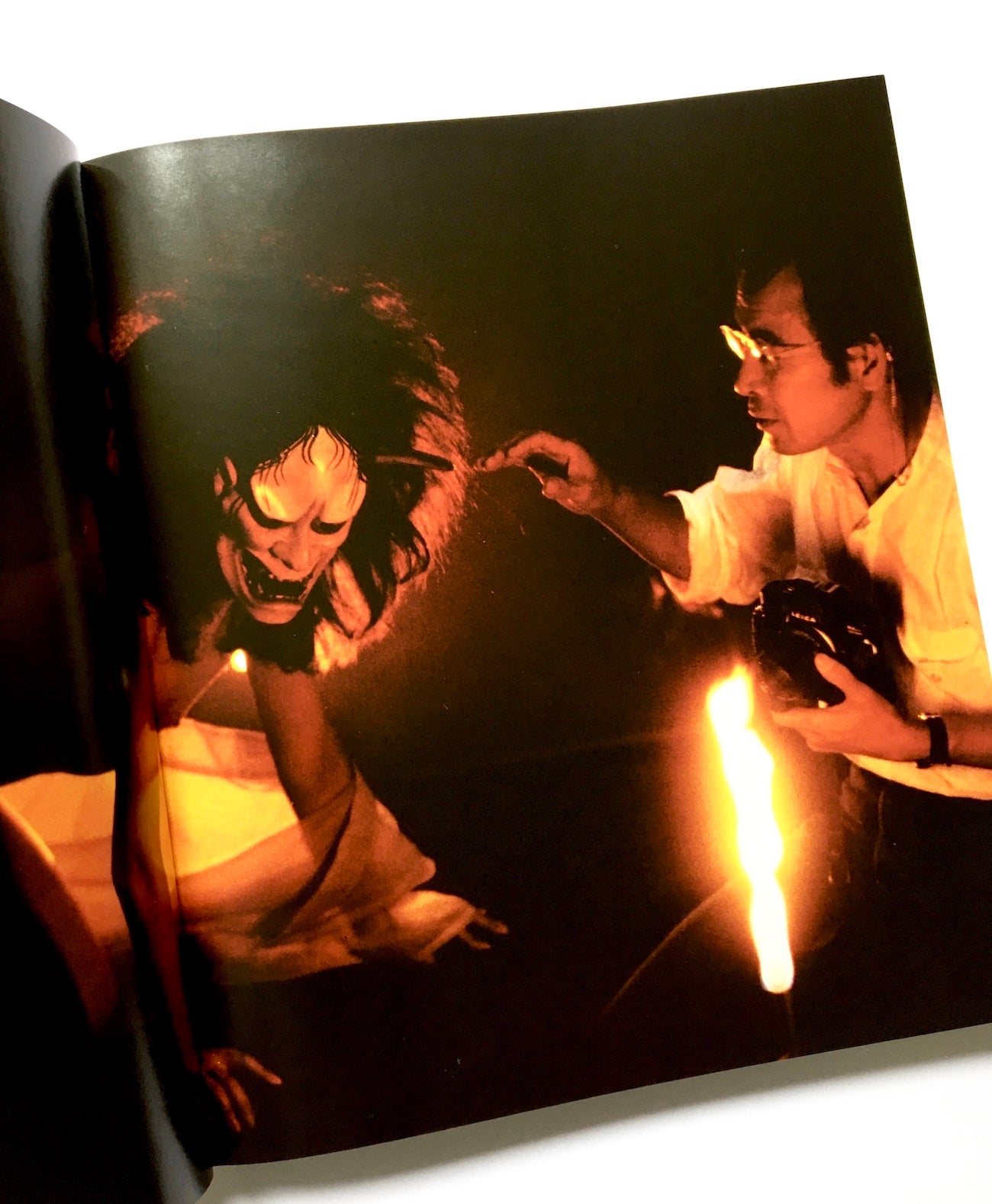 NIPPON „DER NEUE SUPERSTAAT“