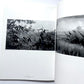 Border/Borderless : Japanese contemporary photography / はるかな空の下で : 日本の現代写真