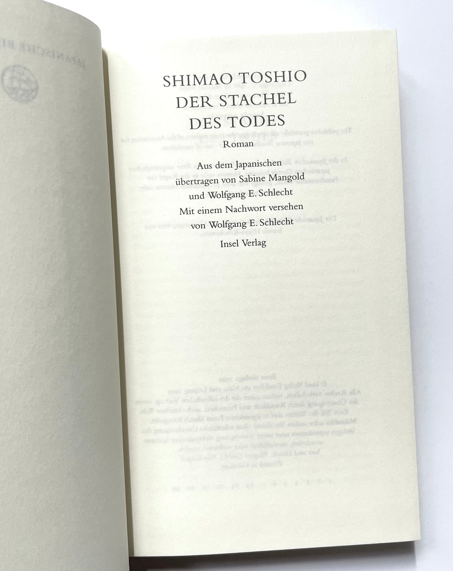 Der Stachel des Todes: Roman