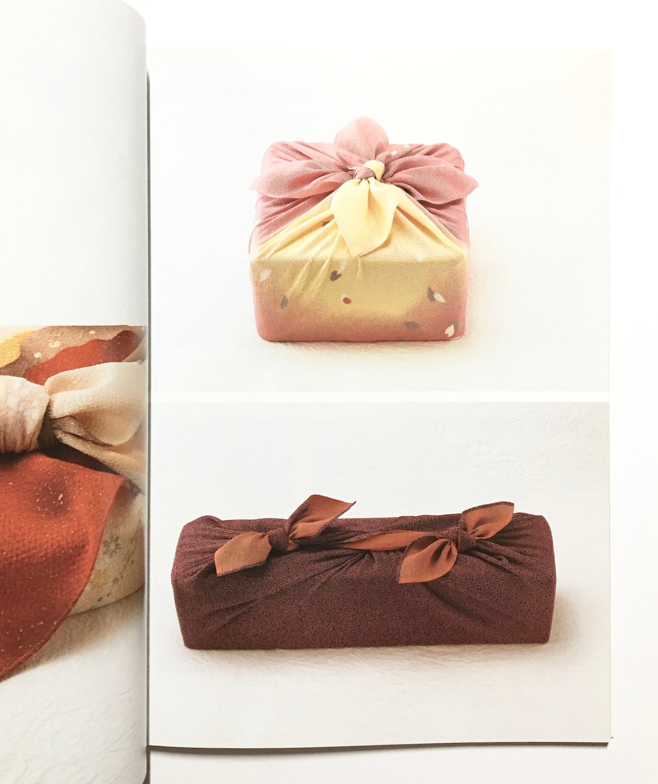 Gift wrapping with textiles： Stylish ideas from Japan